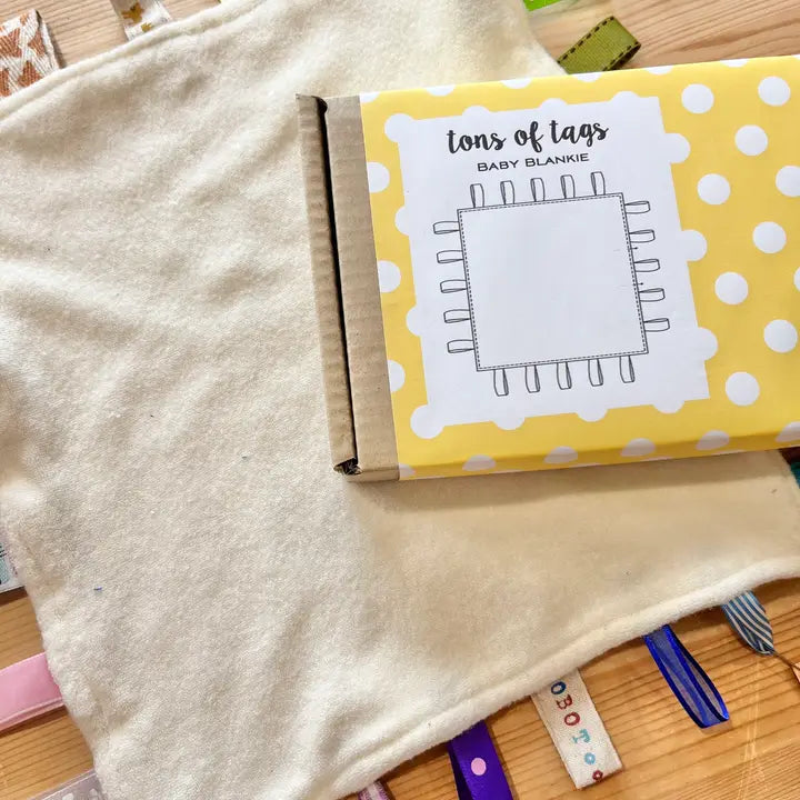Tons Of Tags - Sewing Kit